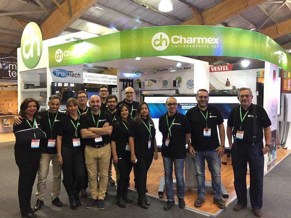 Charmex exhibeix una àmplia gamma de solucions de visualització en Infocomm Colòmbia 2016