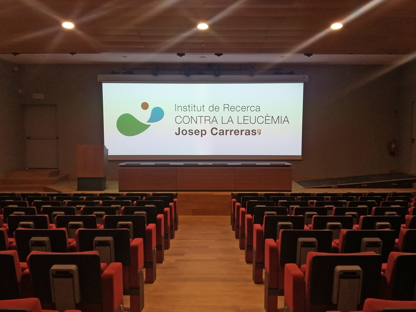 Charmex supplies the latest audiovisual technology to the Josep Carreras Leukemia Research Institute