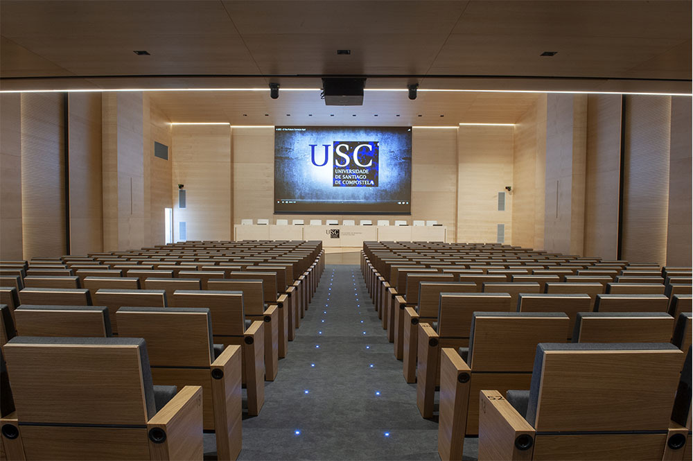 La Facultad de Medicina de la USC apuesta por la proyección láser 4K de Christie